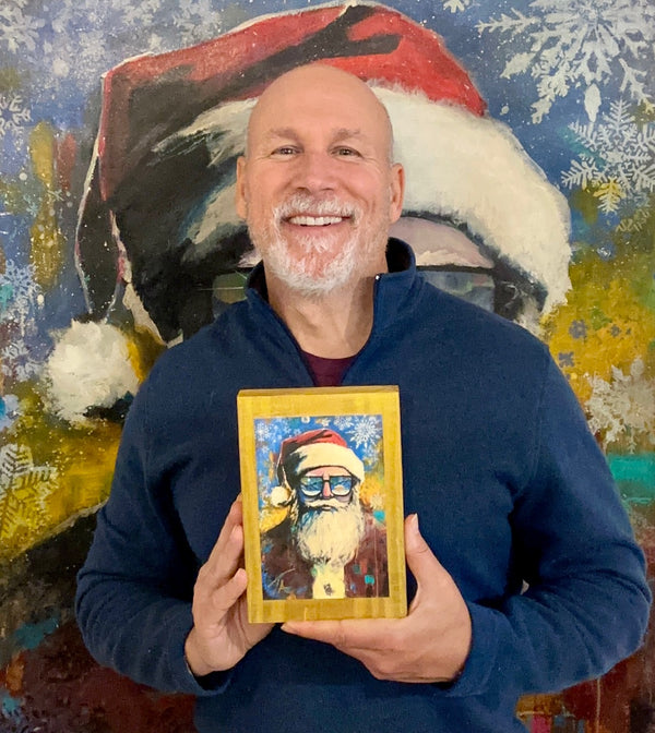 Santa on 5.5 x 8 Rustic Wood / FREE SHIPPING