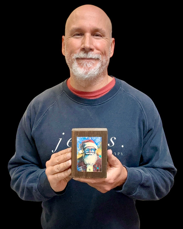 Santa on 3.5 x 5 Rustic Wood / FREE SHIPPING