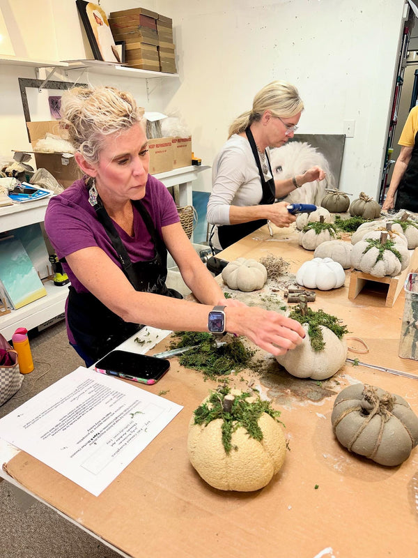 CONCRETE PUMPKIN In-Studio CLASS for Adults / August 22