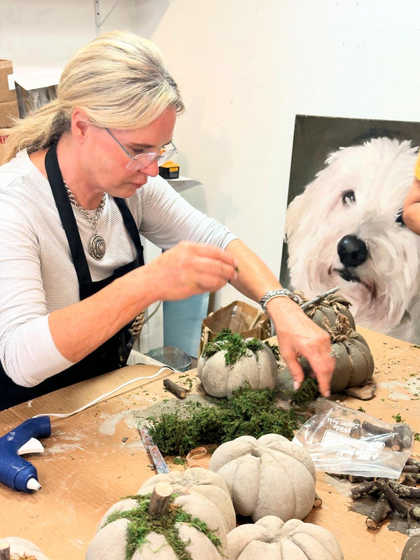 CONCRETE PUMPKIN In-Studio CLASS for Adults / August 22