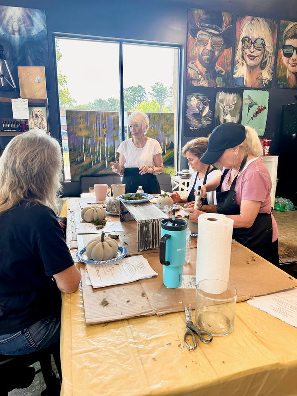 CONCRETE PUMPKIN In-Studio CLASS for Adults / October 10