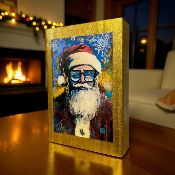 Santa on 5.5 x 8 Rustic Wood / FREE SHIPPING